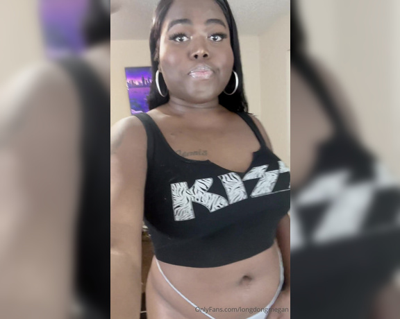 LongDongMegan aka longdongmegan OnlyFans Video - 09-03-2023 - Your Chocolate doll stroking her