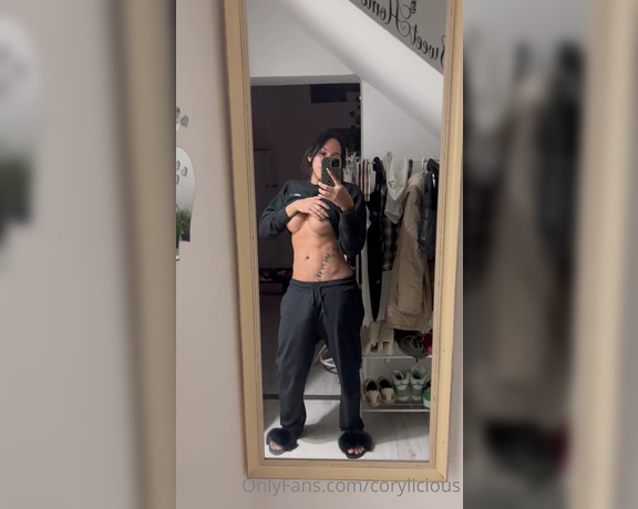 CoryLiciousX aka corylicious OnlyFans Video - 01-29-2023 - Confi pijama body in shape