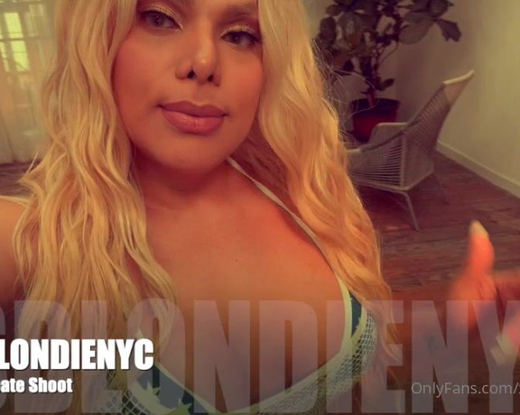 XxxBlondiexxX aka xxxblondiexxx OnlyFans Video - 05-18-2024 - so this is me heading to the shoot and getting ready I had so much fun