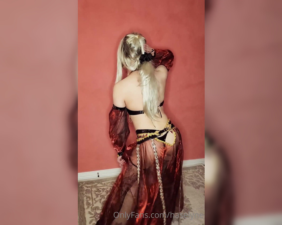 Haselynne aka haselyne OnlyFans Video - 01-17-2023 - with so many eyes on my body, i feel so feminine attracting so many masculine