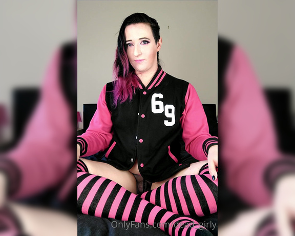 Jenezial Dead Girly aka dead_girly OnlyFans Video - 02-26-2021 - Jock plays with her new toy It felt sooooo good Going to do a POV video