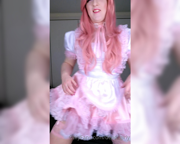 Jenezial Dead Girly aka dead_girly OnlyFans Video - 05-07-2021 - Indulging in my pink frilly side  Also, self facials are hard Tags sissy, maid, costume,