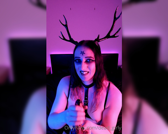 Jenezial Dead Girly aka dead_girly OnlyFans Video - 06-04-2021 - Uh oh They tried to warn me about the dangers of DampD and now I got