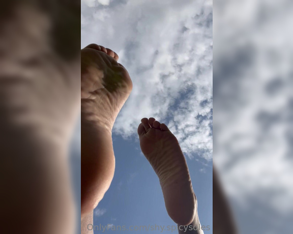 ShyMilan aka shy.spicysoles Foot Fetish - 04-30-2023 OnlyFans Video - What would you do with these soles