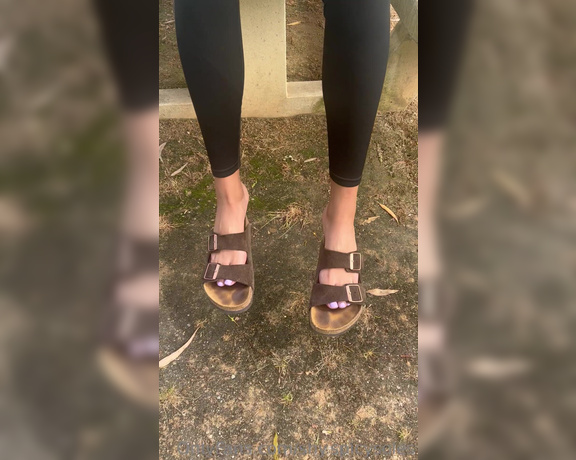 ShyMilan aka shy.spicysoles Foot Fetish - 08-16-2023 OnlyFans Video - Heres the rest