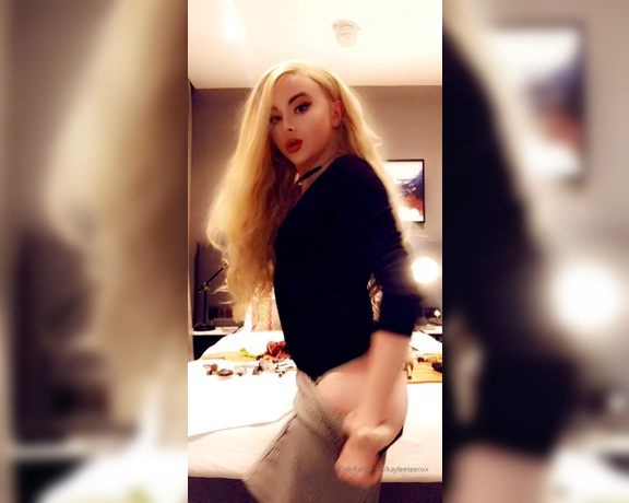 TS BlondeCD aka blondecd - 12-17-2019 OnlyFans Video - Showing off my pretty tight pink hole How badly do you want to fuck it X