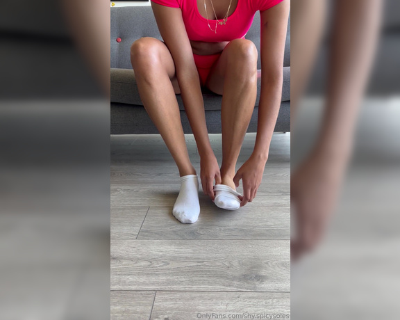 ShyMilan aka shy.spicysoles Foot Fetish - 04-27-2024 OnlyFans Video - Big gallery for you guys today