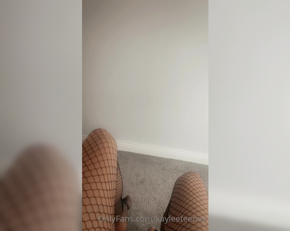 TS BlondeCD aka blondecd - 08-01-2022 OnlyFans Video - My pretty feet and legs in my tights