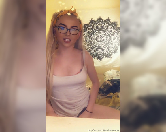 TS BlondeCD aka blondecd - 05-13-2019 OnlyFans Video - A personalised video I sent to a sexy fucking daddy