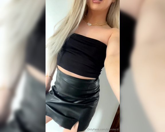 TS BlondeCD aka blondecd - 06-21-2024 OnlyFans Video - I love wearing leather