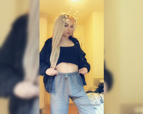 TS BlondeCD aka blondecd - 08-18-2019 OnlyFans Video - Doing a slutty strip tease for you