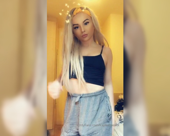 TS BlondeCD aka blondecd - 08-18-2019 OnlyFans Video - Doing a slutty strip tease for you