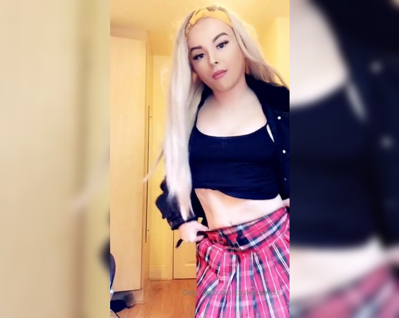 TS BlondeCD aka blondecd - 08-23-2019 OnlyFans Video - Doing a little sexy lip sync strip tease, showing off my body and my sissy cock