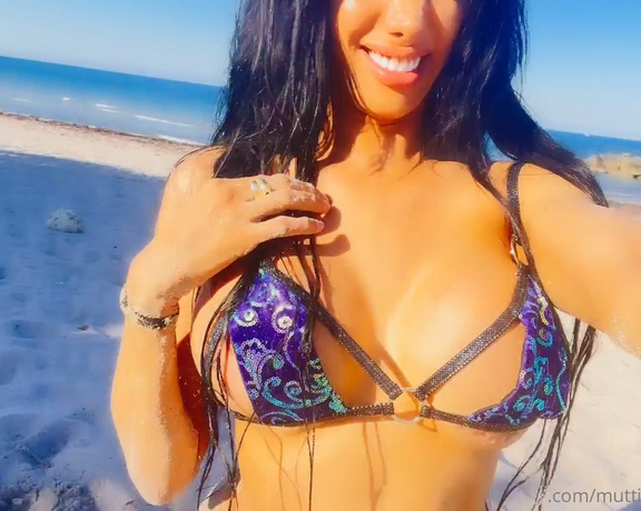 TS Muttitv aka muttitv - 04-13-2021 OnlyFans Video - In beach horny