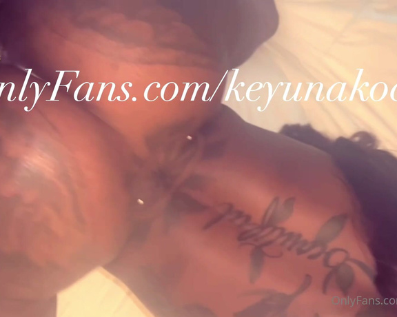 Keyuna Kocks aka keyunakocks - 11-10-2021 OnlyFans Video - My Backshots Go dummy