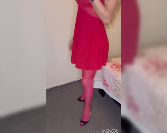 Nina La Vera aka ninalavera - 12-21-2023 OnlyFans Video - Tgirl in red  full new video in chat