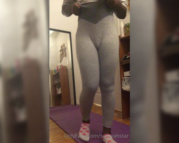 Zaya Sissy aka zayasroom - 03-23-2021 OnlyFans Video - Workout Voyeurism POV  Watch me during my butt workout with the perfect angle seeing