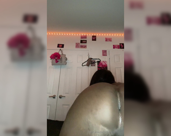 Zaya Sissy aka zayasroom - 11-09-2023 OnlyFans Video - Watch all 3 videos of me fucking myself with my fav dildo  twerking and pushing