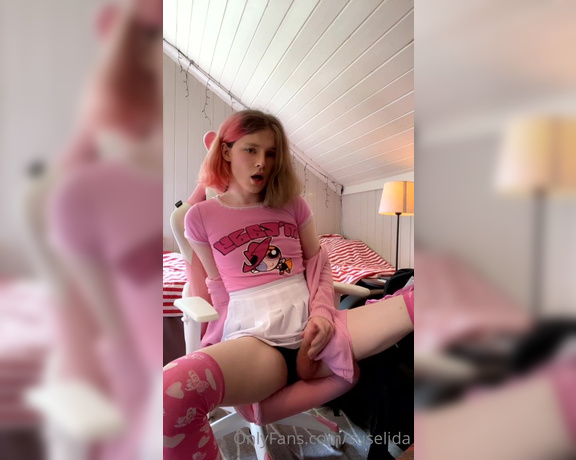 TS Suselida aka suselida - 07-05-2022 OnlyFans Video - Lets sit and jerk off together  we can just relax and cum all over eachother