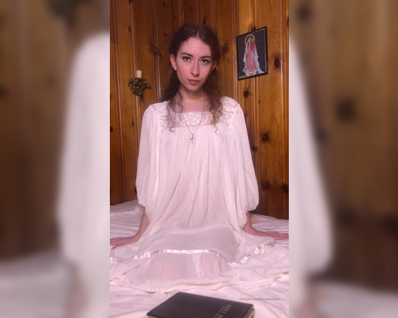 TS Delicacyyy aka delicacyyy - 11-15-2020 OnlyFans Video - Delilah Has A Religious Awakening