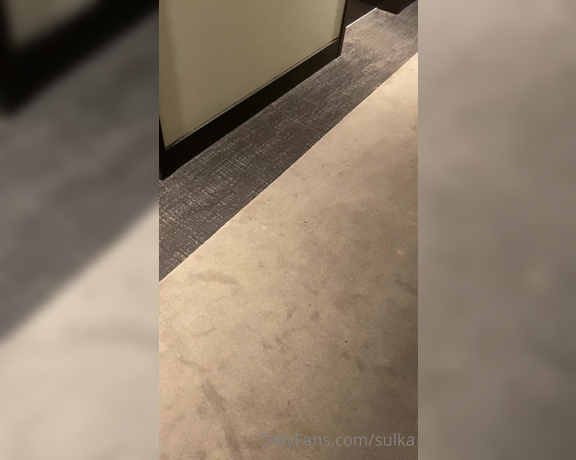 TS Sulka aka sulka - 05-12-2020 OnlyFans Video - Flashing my boobs  in the elevator