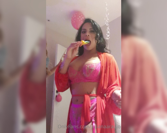 TS Juliana Araujo aka julianaaraujo - 08-03-2021 OnlyFans Video - Perfect birthday