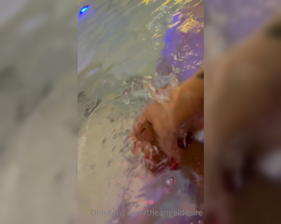 Yasmin Bianchi ‍ aka theangeldesire - 03-03-2023 OnlyFans Video - EN I cum underwater