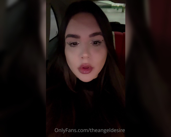 Yasmin Bianchi ‍ aka theangeldesire - 03-03-2023 OnlyFans Video - EN Would you like to me in the mall parking lot  PT Você gostaria de