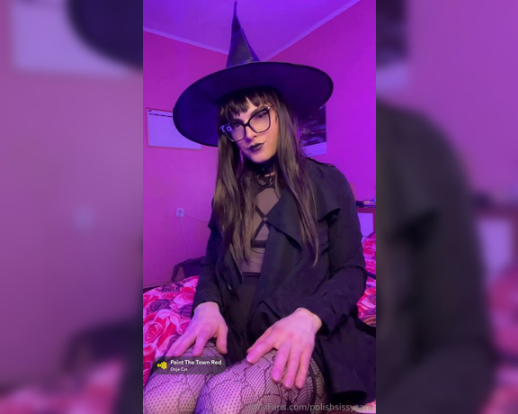 Polish Sissy Sara aka polishsissysara - 11-01-2023 OnlyFans Video - Would you date a Sissy Witch knowing she wants to lock you and do some tricks