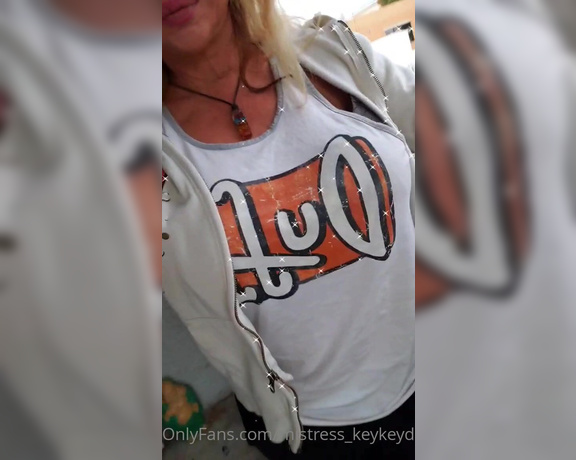 KeyskaD aka mistress_keykeyd - 01-24-2021 OnlyFans Video - Mommy loves the Simpsons