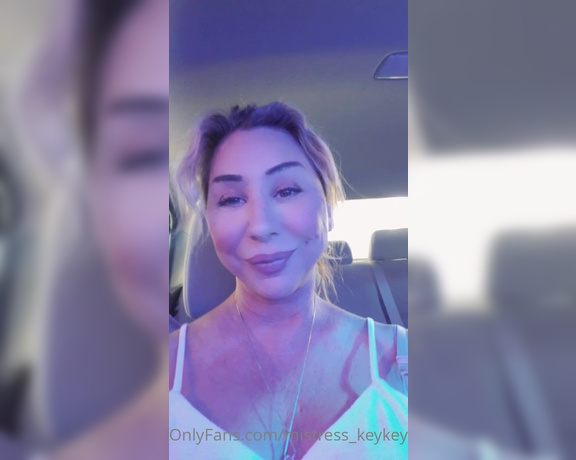 KeyskaD aka mistress_keykeyd - 09-16-2021 OnlyFans Video - Car wash time