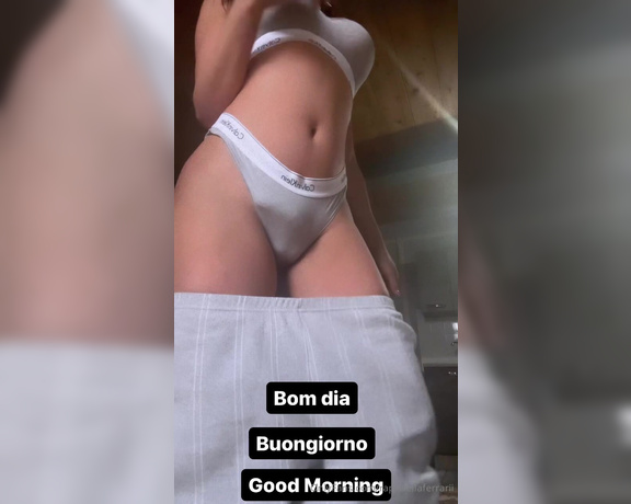 Raphaella Ferrari aka raphaellaferrarii OnlyFans Video - 01-30-2024 - Buongiorno  good Morning