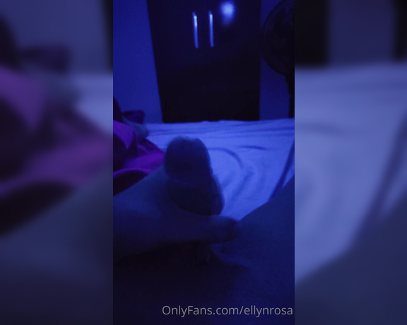 Ellyn Rosa aka ellynrosa OnlyFans Video - 03-22-2022 - Excited in the dark of the room