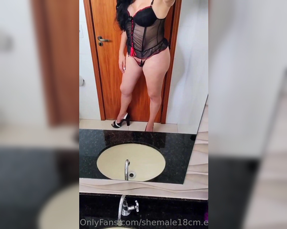 Ellyn Rosa aka ellynrosa OnlyFans Video - 01-10-2023 - Woke up with horny fire