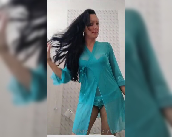 Ellyn Rosa aka ellynrosa OnlyFans Video - 05-24-2023 - Good morning my love