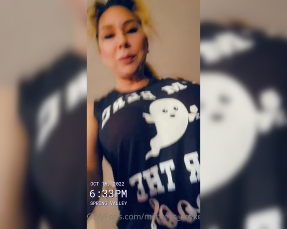 KeyskaD aka mistress_keykeyd - 10-17-2022 OnlyFans Video - Yall been telling me u like my lil solo snaps