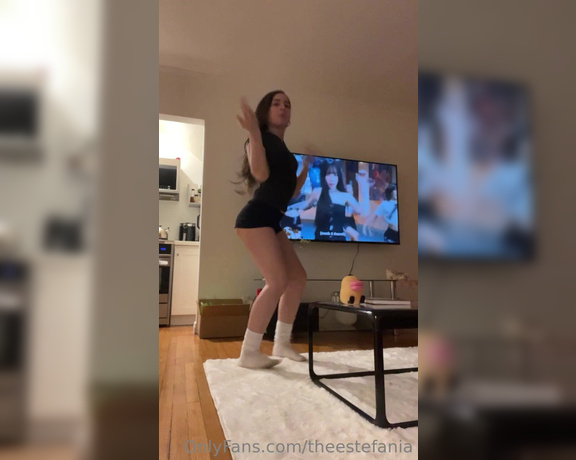 The Estefania aka theestefania - 05-28-2023 OnlyFans Video - freestyling