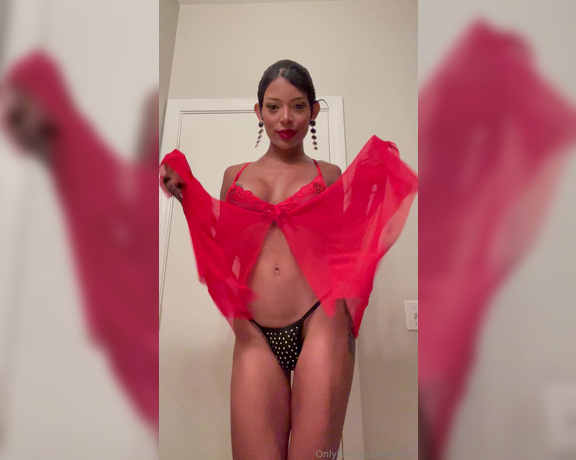 Lola Morena aka mslilo1 - 10-18-2023 OnlyFans Video - Hello babes Ive been having a busy week but this is a bunch of poca of