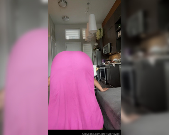 Kylie Prettygirlkyxxl aka prettygirlkyxxl - 05-07-2024 OnlyFans Video - Just a little short clip