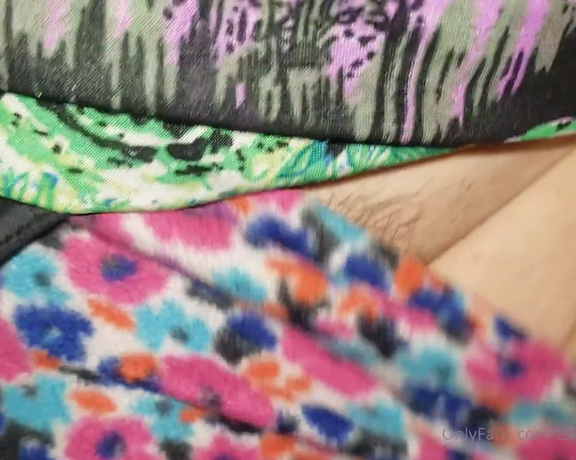 TS Karen Cummings aka tskarencummings - 11-09-2020 OnlyFans Video - wake up and find this in your girlfriends pajamas houston we have a big problem how