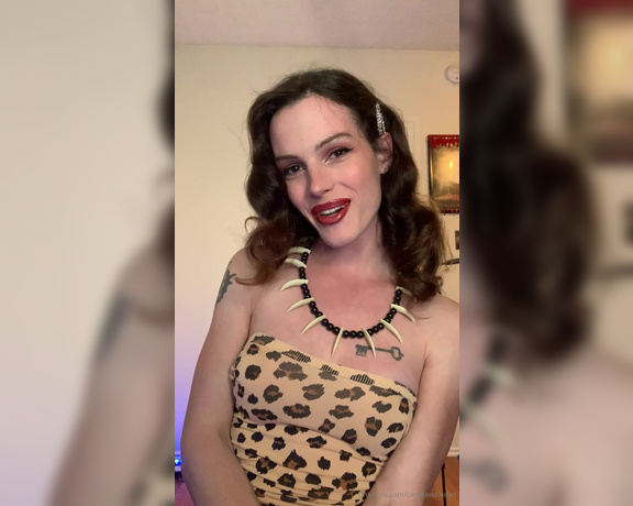 Carrie Emberlyn aka carrieemberlyn - 04-18-2020 OnlyFans Video - A sincere message from me to you