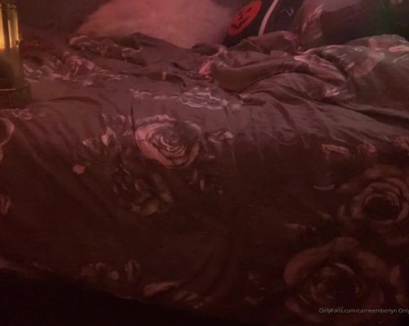 Carrie Emberlyn aka carrieemberlyn - 07-20-2019 OnlyFans Video - Sensual Evening in bed Listening to jazz, making myself cum with a dildo Enjoy xoxo