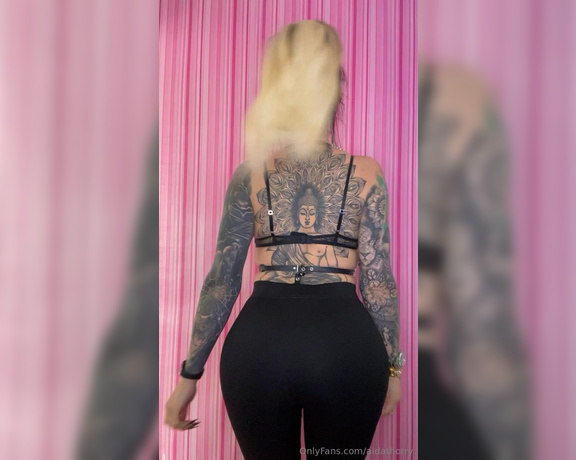 Aida Thorry aka aidathorry - 05-14-2024 OnlyFans Video - With one u like the most