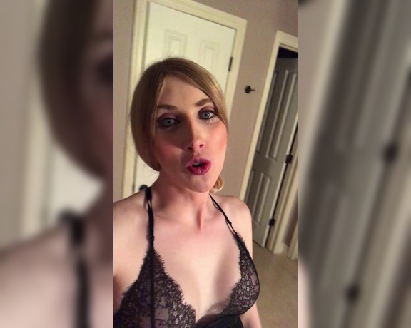 Janelle Fennec aka janellefennec - 01-14-2018 OnlyFans Video - Back on the horse