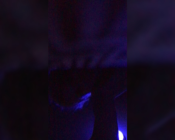 Janelle Fennec aka janellefennec - 04-10-2018 OnlyFans Video - 24 Drunk Janelle lives to dance and get sexy