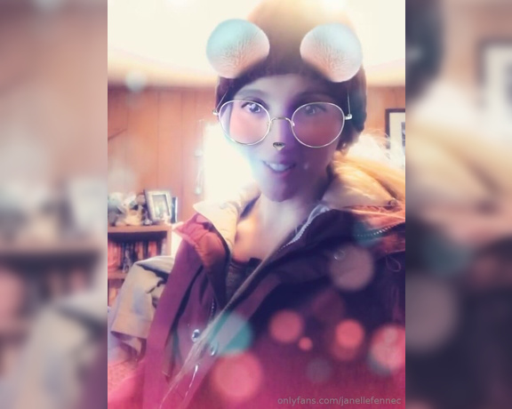 Janelle Fennec aka janellefennec - 02-24-2019 OnlyFans Video - Lol totally didnt realize it would change my voice