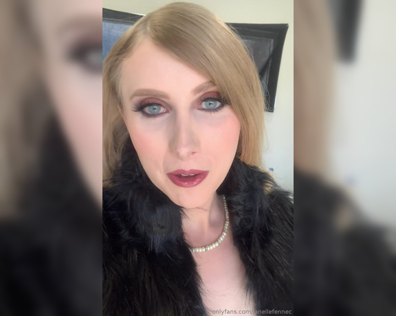 Janelle Fennec aka janellefennec - 06-13-2019 OnlyFans Video - Looking fine yesterday shooting for trans angels