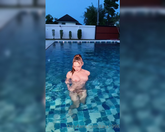 Tara Parinratdaa246 aka tara_prrd1998 - 09-10-2021 OnlyFans Video - Lets go swimming