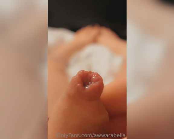 Princess Arabella aka awwarabella - 05-18-2023 OnlyFans Video - heres a super close_up of just how wet i get