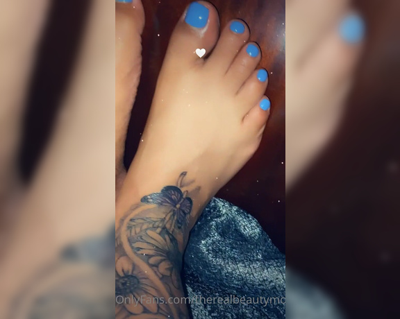 Ts Beauty Monroe aka therealbeautymonroe - 06-30-2021 OnlyFans Video - Feet lovers  who like to worship my feet amp my pretty dick